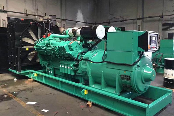 丛台温度对电压测量结果的具体影响程度是多少？