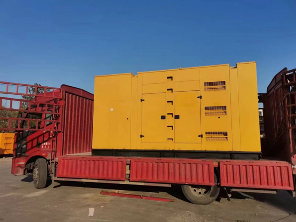丛台柴油发电机组的电瓶长期未使用，应该如何充电？