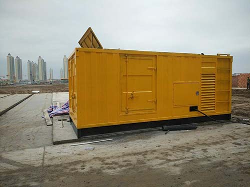 丛台合同中关于乙方责任导致工期延误的赔偿标准应该如何制定？